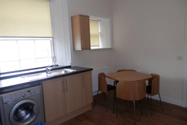 2 bed flat, South Tay Street, Near university, Dundee, DD11NR - Image 5